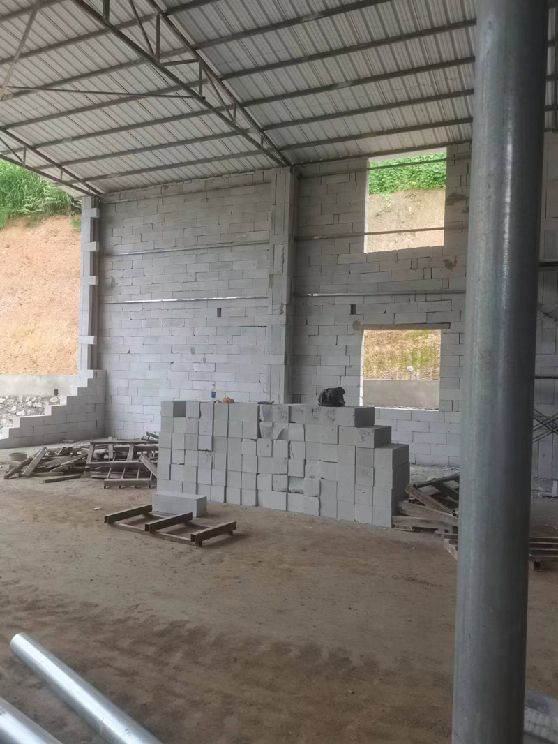 轻钢厂房加气砖隔墙工程